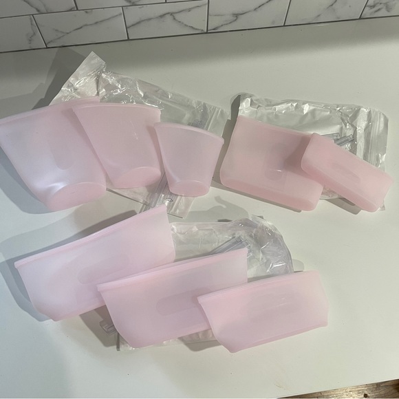 Pink reusable silicone food storage bags - Picture 2 of 5